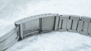 オメガ ブレス延長修理 修理後 バックル背面